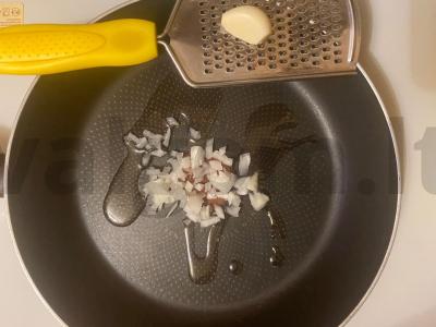 Kruasanai „Todore“ su vištienos filė ir pievagrybiais Žingsnis 1