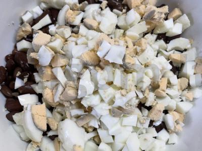 Pupelių salotos Žingsnis 2