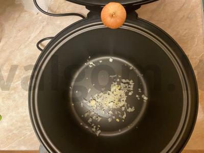 Rusų plovas su vištienos krūtinėle Žingsnis 1