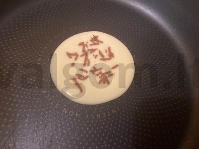 Pankekai su pieniniu šokoladu „Saldus rytas“ Žingsnis 7