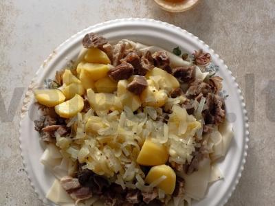 Inkal – troškintas mėsa su bulvėmis Žingsnis 5