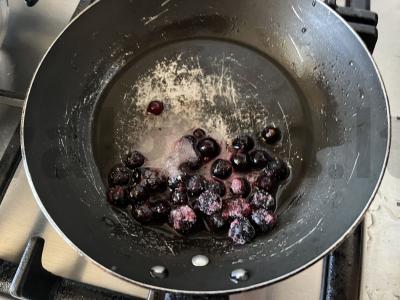 Namų šaltas limonadas su serbentais ir ledu Žingsnis 1