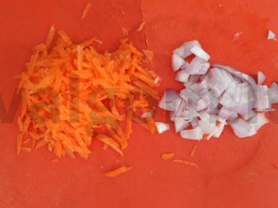 Troškinta bulvė su mėsa Žingsnis 1