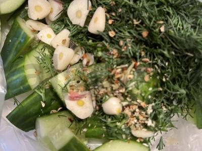 Greiti traškūs pusiau sūdyti agurkai per 5 minutes Žingsnis 7