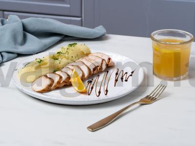 Kalakutienos filė rostbiufas pagrindine nuotrauka