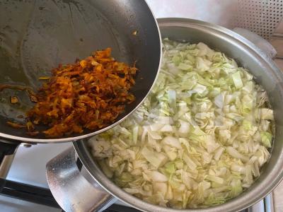 Šči su jautienos kaulu Žingsnis 9