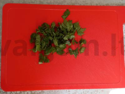 Lęšiai su kiaušiniu ir petražolėmis Žingsnis 2