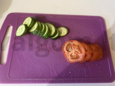 Namų burgeriai su pieno dešrelėmis elektriniame grilyje Žingsnis 5