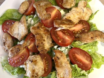 Cezario salotas su kalakutiena ir citrinos sultimis Žingsnis 9