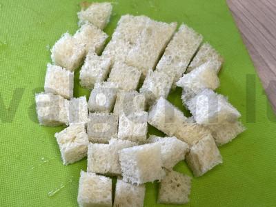 Cezario salotas su kalakutiena ir citrinos sultimis Žingsnis 10