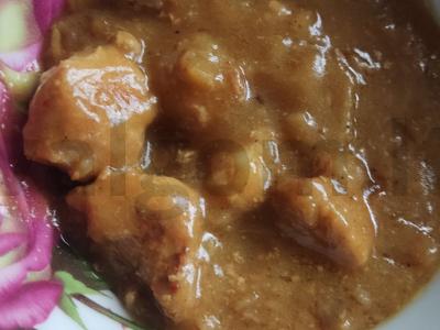 Kiaulienos guliašas su daržovėmis pagrindine nuotrauka