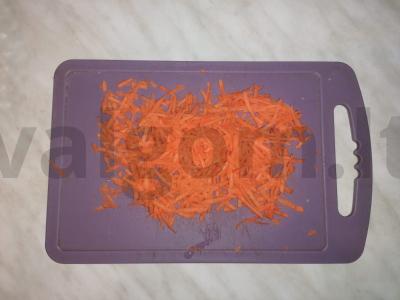 Šviežių kopūstų salotos „Pavasario šviežumas“ Žingsnis 2