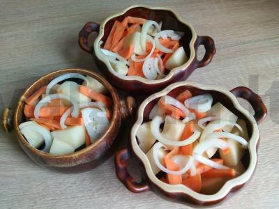 Kvapnus troškinys su kiaulienos kepenimis Žingsnis 3