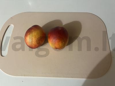 Skani nektarinų ledai su vaisių gabaliukais Žingsnis 1