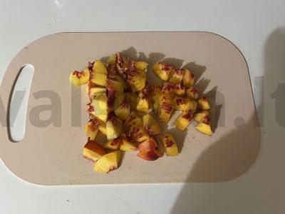 Skani nektarinų ledai su vaisių gabaliukais Žingsnis 3