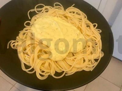 Bešamelio padažas pagrindine nuotrauka