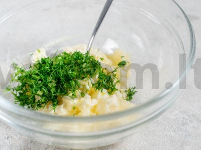 Česnakiniai batonai Žingsnis 4