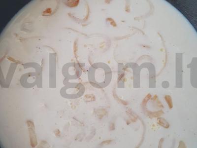 Greitai paruošiama makaronų sriuba su vištiena grietinėlėse Žingsnis 2