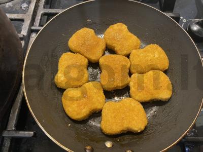 Makaronai sūrio padaže su vištienos juostelėmis Žingsnis 2