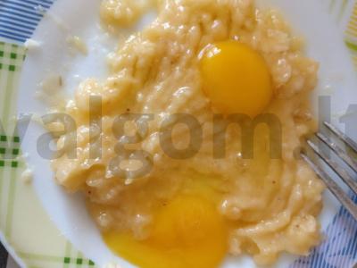 Obuolių tyrės keksiukai Žingsnis 2