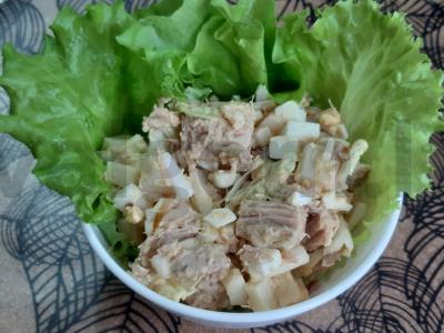 Salotos su smulkintu tunu, kiaušiniu ir sūriu Žingsnis 4