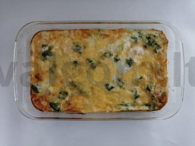 Švelni brokolių ir sultingo lašišos apkepas pagrindine nuotrauka