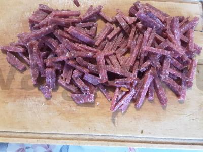 Salotos su raudonaisiais pupelėmis ir sausainiais Žingsnis 2