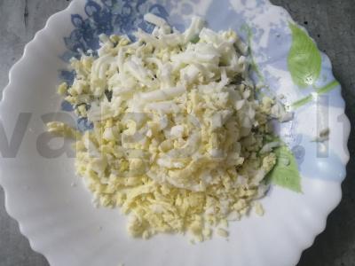 Salotas „Klasikinė silke po kailiu“ Žingsnis 2