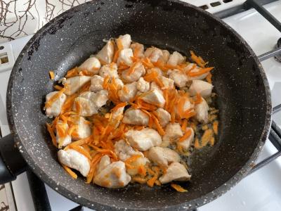 Ryžiai su daržovėmis ir mėsa Žingsnis 3