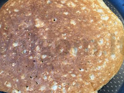 Avižų blynas su bananais ir medumi Žingsnis 5