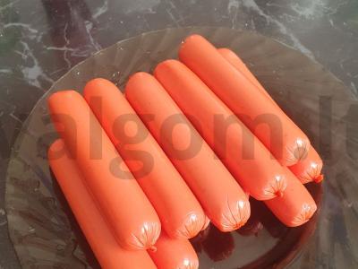 Sūrio dešrelės spirale iš sluoksniuoto tešlos Žingsnis 1