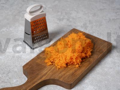 Morkos, kepamos su svogūnais Žingsnis 2