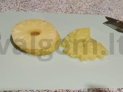 Salotas „Ananasas-česnakas-sūris“ Žingsnis 3