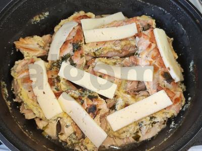 Vištienos filė, troškinta orkaitėje grietinės padaže po sūriu Žingsnis 6