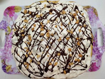 Oro „Snickers“ su šokoladu ir žemės riešutais pagrindine nuotrauka