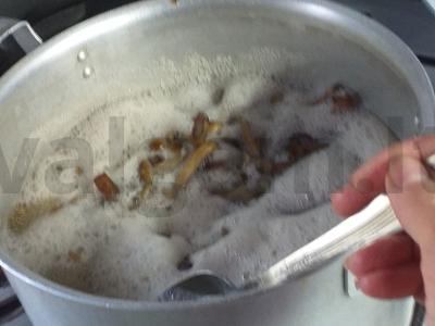 Marinuoti pievagrybiai namuose Žingsnis 2