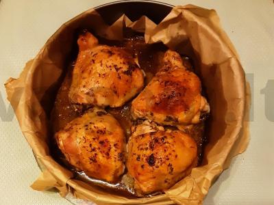 Sultingi vištienos šlaunelės marinate „Mojito“ pagrindine nuotrauka