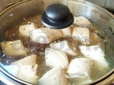 Kūrzė su mėsa ir virtomis bulvėmis Žingsnis 12