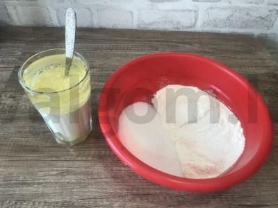 Skaniausi keksiukai su abrikosais ir spanguolėmis Žingsnis 1