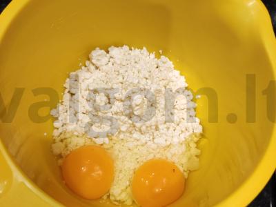 Rūkyti varškės vafliai Žingsnis 1