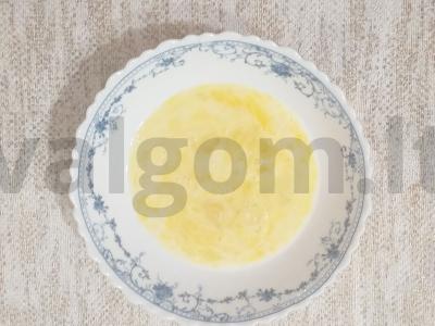 Lengvas daržovių omletas su meksikietiška mišraine Žingsnis 2