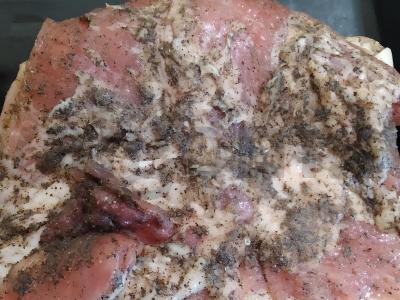 Kepta šoninė su juodaisiais pipirais Žingsnis 2