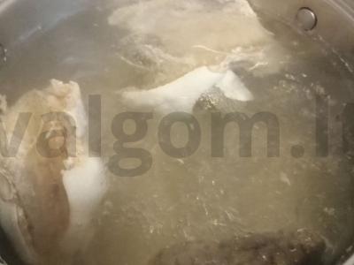 Lašišų sriuba su ryžiais ir krapais Žingsnis 1