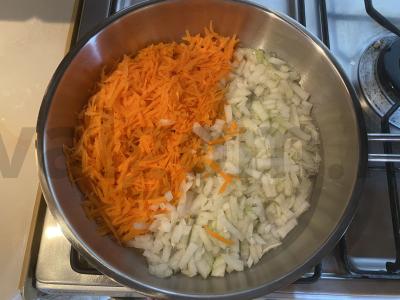 Cukinijų ikra su baklažanais Žingsnis 1