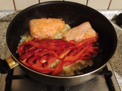 Sojų faršas su pupelėmis, daržovėmis ir pomidorų pasta vakarienei Žingsnis 3