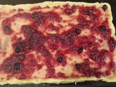 Smėlinis pyragas su uogiene Žingsnis 6