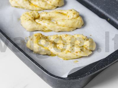 Česnakiniai bandelės Žingsnis 10