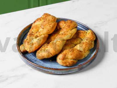 Česnakiniai bandelės pagrindine nuotrauka