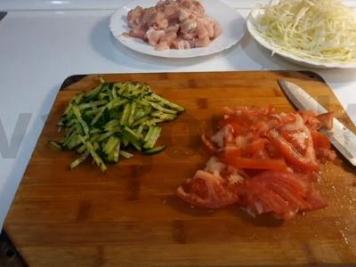 Namų vištienos, daržovių ir paprikos šašlykinė Žingsnis 2