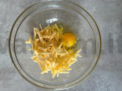 Karštas sumuštinis su lašiša ir avokadu Žingsnis 1